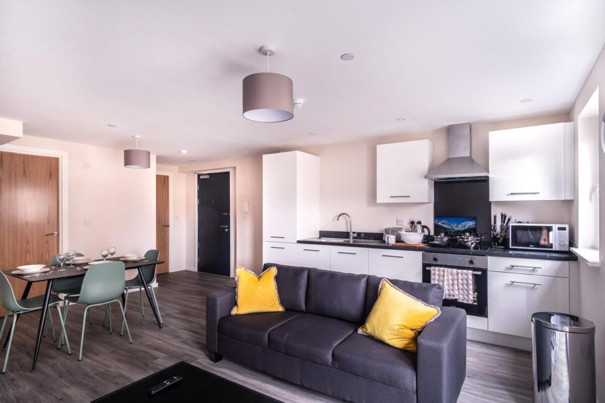 Modern & Spacious 2 Bed Apartment In Manchester Exteriör bild